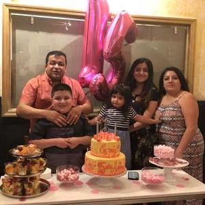 Meet your Posher, Freddy